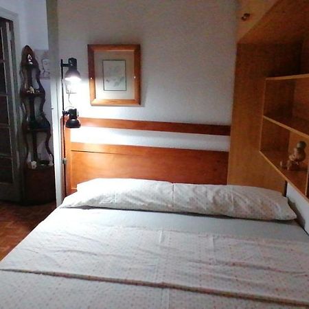 Mary'S Rooms Low Cost 발렌시아 외부 사진