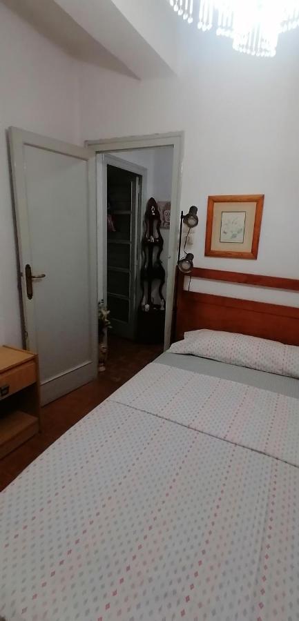 Mary'S Rooms Low Cost 발렌시아 외부 사진