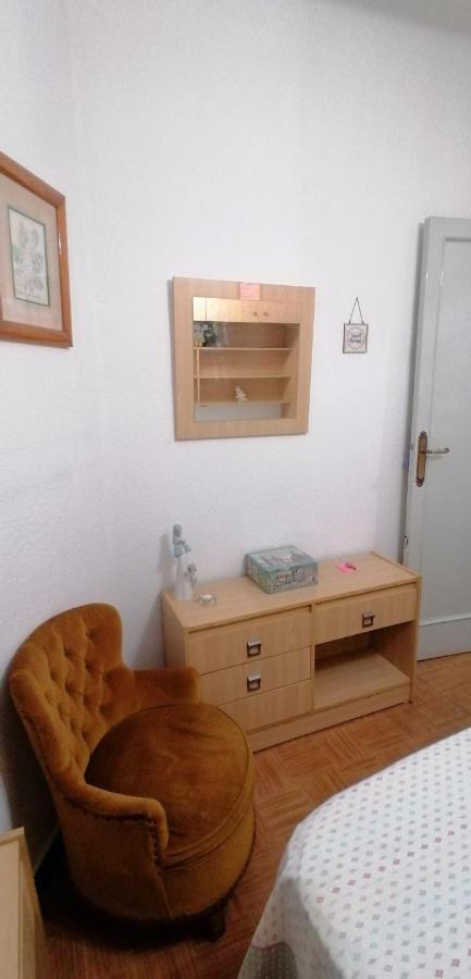 Mary'S Rooms Low Cost 발렌시아 외부 사진