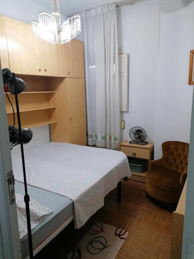 Mary'S Rooms Low Cost 발렌시아 외부 사진